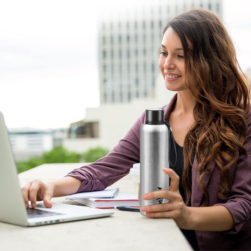 Milton Aura 750 Thermosteel Bottle, 750 ml, Silver | 24 Hours Hot and Cold | Easy to Carry | Rust Proof | Leak Proof | Tea | Coffee | Office| Gym | Home | Kitchen | Hiking | Trekking | Travel Bottle