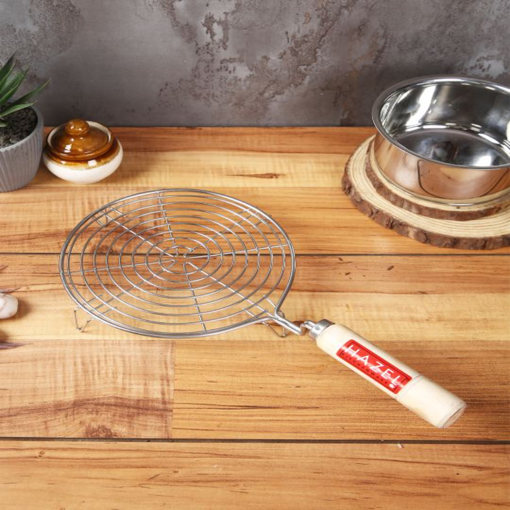 HAZEL Aluminium Round Papad Jali 8\'\' Medium S2, Silver