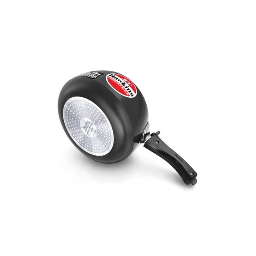 Hawkins Contura Black XT Hard Anodized 4.88 mm Extra Thick Induction Base Pressure Cooker, 3 Litre