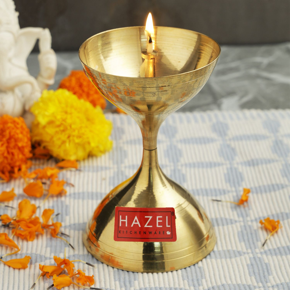 HAZEL Nanda Deep Brass Diya Oil Lamp Pooja, Large, Golden