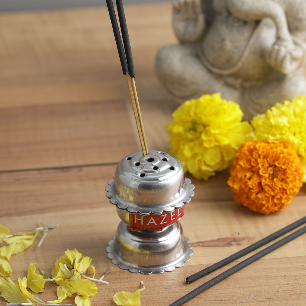 HAZEL Agarbatti Stand for Pooja | Incense Stick Holder | Udbatti Ghar Agardan | Stainless Steel Agarbatti Ghar for Puja For Home Mandir (4 x 5.5 cm)