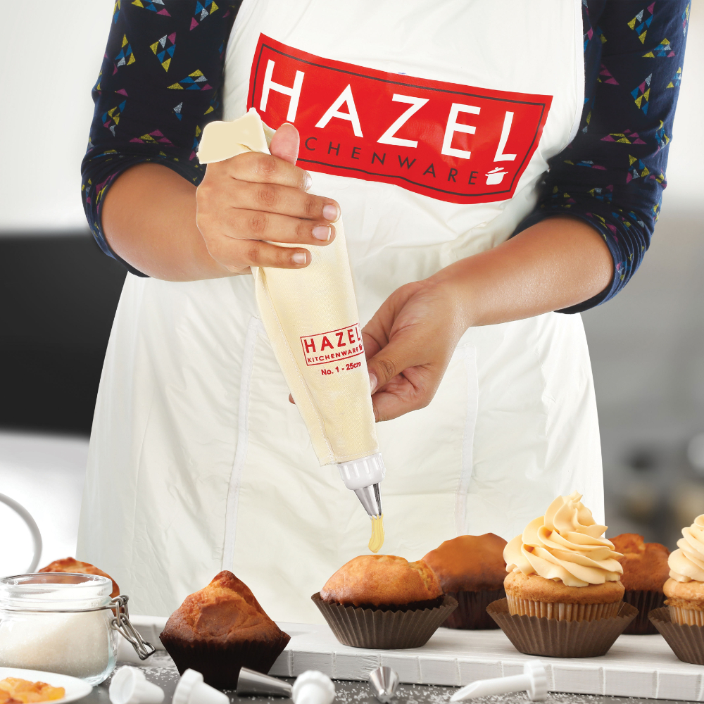 HAZEL Piping Bags With Nozzles Set |Cake Icing Bag With 3 Nozzles |Piping Bags For Cake Decoration Items , (2 Reusable Piping Bags, 3 Nozzles), White