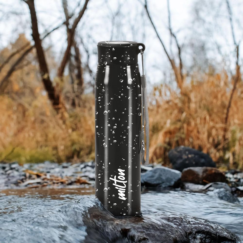 Milton Handy 850 18/8 Stainless Steel Fridge Water Bottle 780 ml, Black