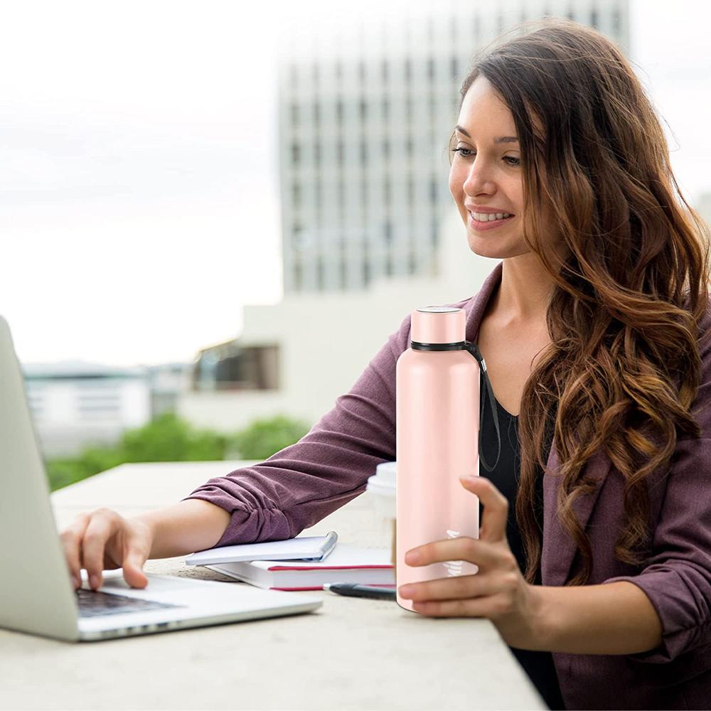 Milton Aura 1000 Thermosteel Bottle, 1.05 Litre, Beige | 24 Hours Hot and Cold | Easy to Carry | Rust & Leak Proof | Tea | Coffee | Office| Gym | Home | Kitchen | Hiking | Trekking | Travel Bottle