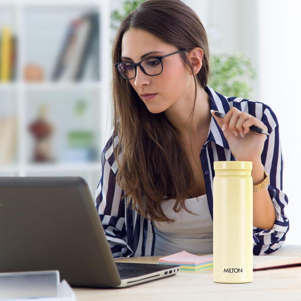 Milton Minimate 300 Thermosteel Water Bottle, 280ml | ISI Certified, SS304 Stainless Steel | Vacuum Insulated Flask, Hot & Cold, Leak-Proof, Compact for Office, Gym, Travel | Ivory