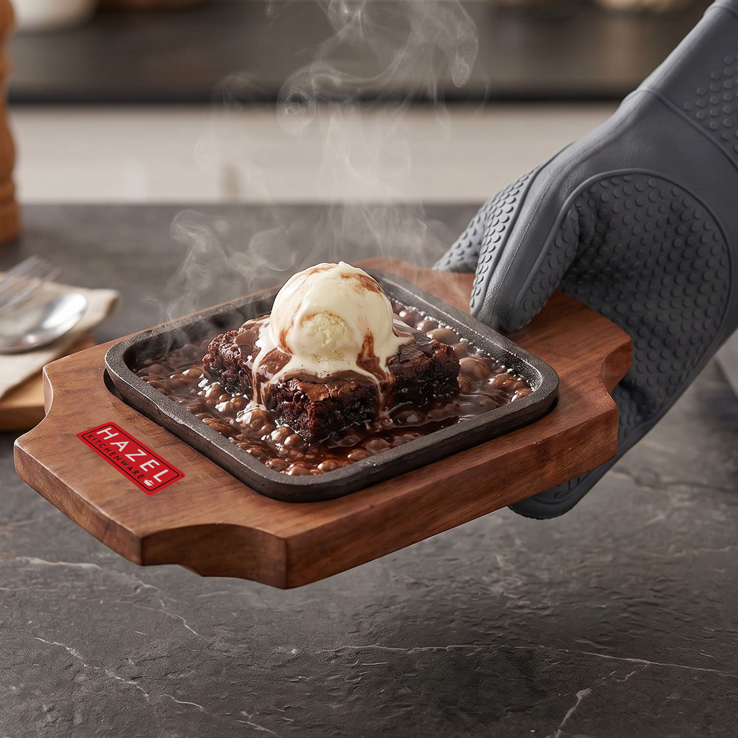 HAZEL Sizzling Brownie Plate / Tray With Wooden Base Square 5 Inch