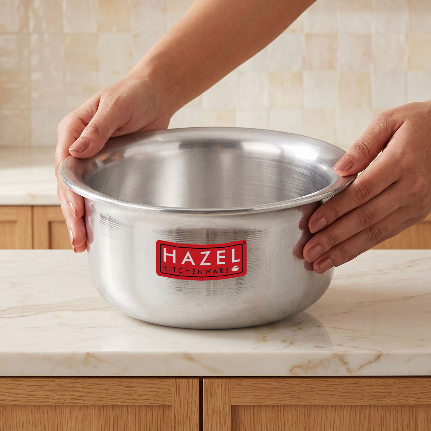 HAZEL Aluminium Tope (2000 ML, 1pc) Silver