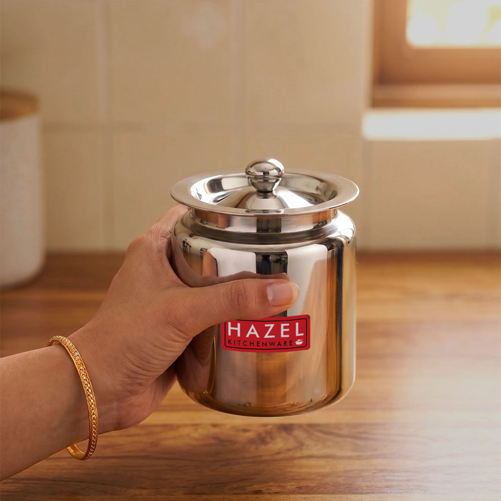 HAZEL Stainless Steel Oil / Ghee Storage Container, 800 ml, Silver