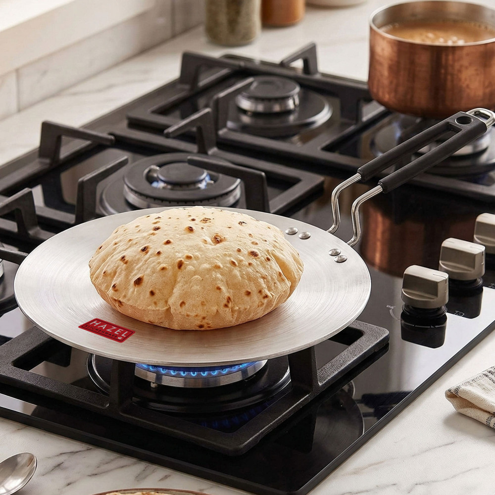 HAZEL Aluminium Tawa for Roti | Hard-Wearing Aluminium Cookware, 22.5 cm | Chapati Tawa for Kitchen with Riveted Handle | Silver Aluminium Tawa with an Ergonomic Design